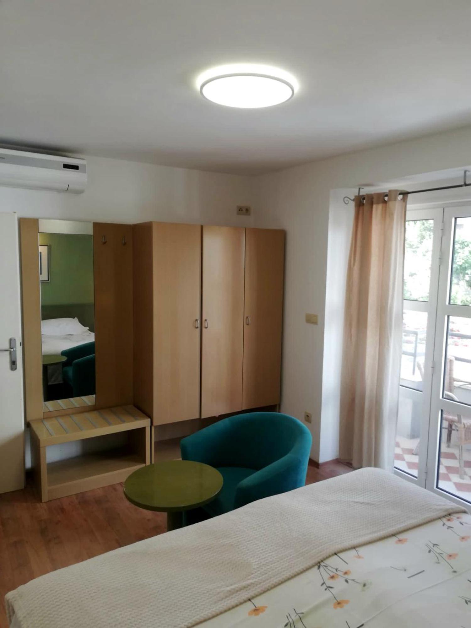 Apartmani Mistral Makarska Quarto foto